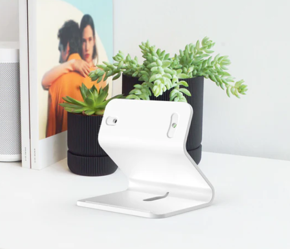 Tado Wireless Sensor X stander.